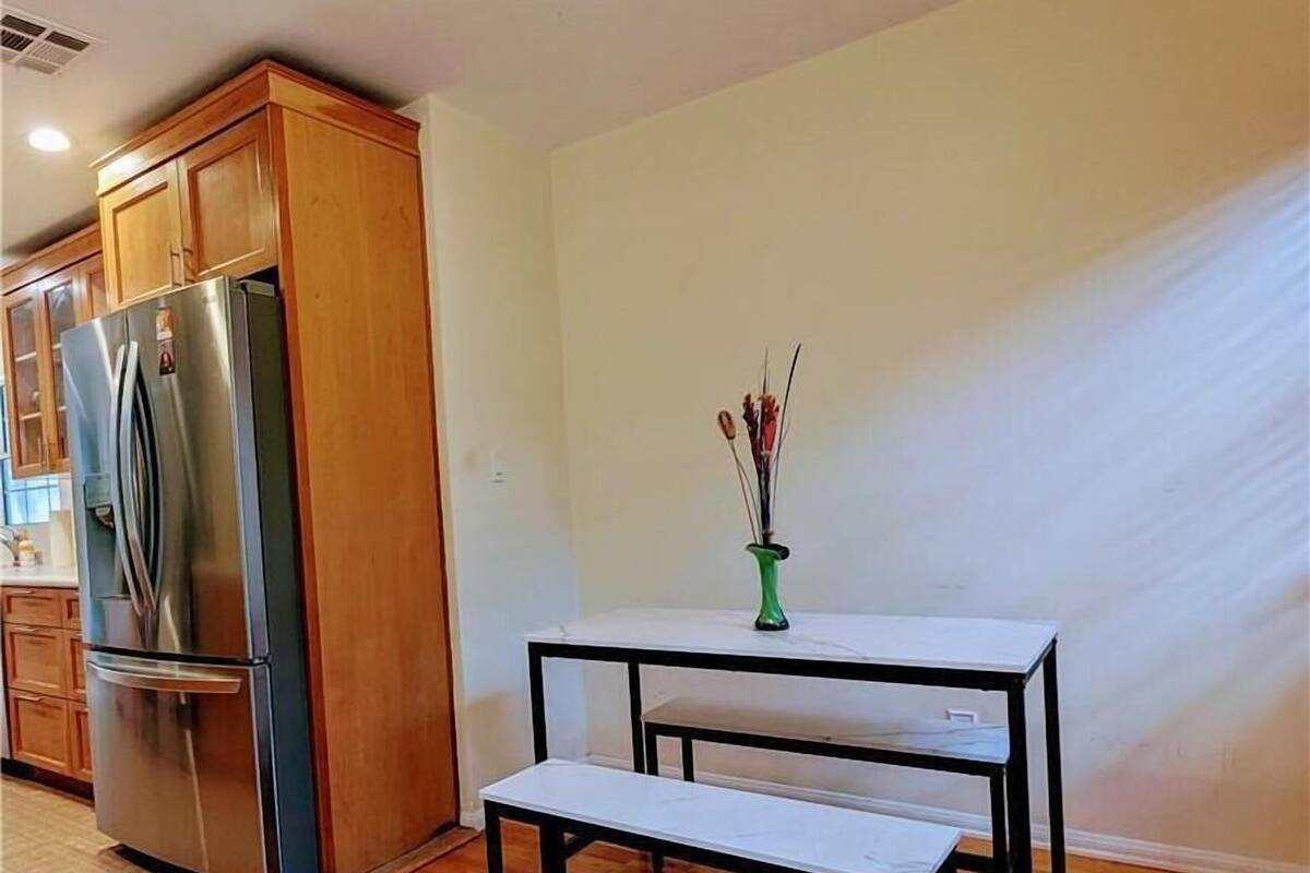 Kolmen hengen perushuone, patio | Oleskelualue