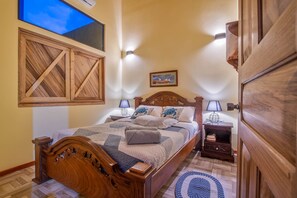 6 slaapkamers, een kluis op de kamer, gratis wifi, beddengoed