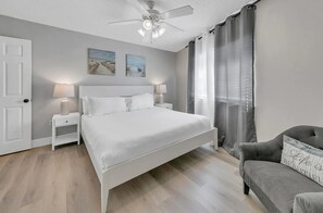 Apartment, Mehrere Betten (Crystal Village II 16B- Sunlit Shores) | 2 Schlafzimmer