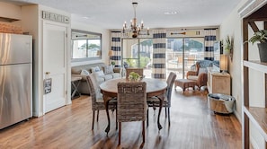 Appart'hôtel, 1 très grand lit et 1 canapé-lit (Dune Villas 6A) | Intérieur