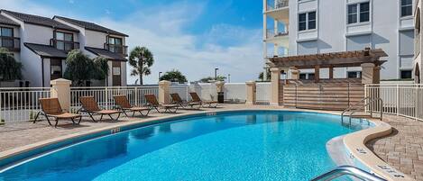 Apartment, 1 King-Bett und Schlafsofa (Dune Villas 6A) | Pool