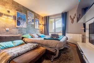 Cunas gratuitas, wifi gratis y ropa de cama 