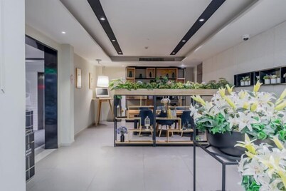 Homeinn Selected Hotel (Shanghai Lin-gang Ocean Park Dishui Lake)