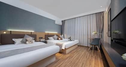 Shiji Xinghe Hotel (Huangshan Tunxi Old Street)