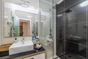 Hair dryer, towels