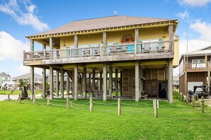 Exterior - Beachfront Retreat • Steps to Beach • Hot Tub on Deck • Ocean View • Sleeps 14 (Bolivar Peninsula)