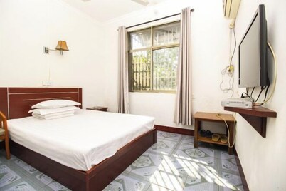 Guangde Linyuan Hotel