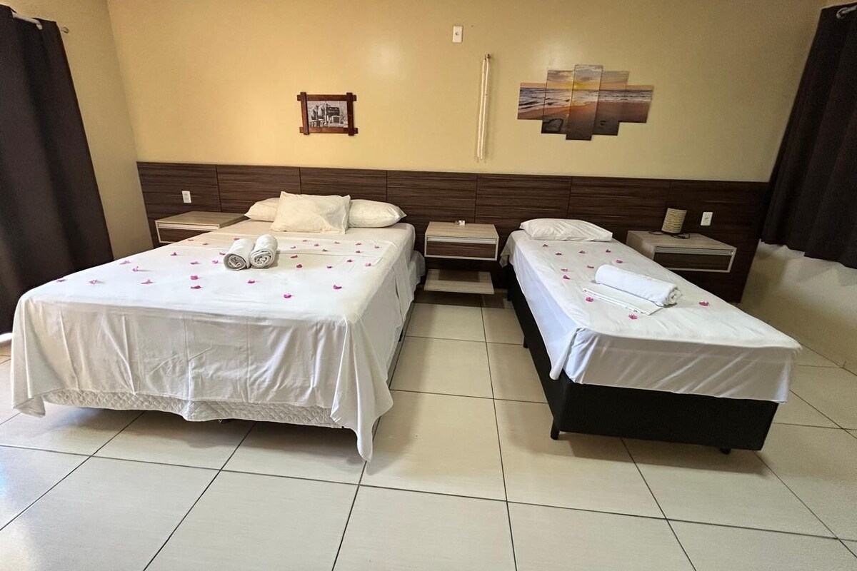 Free WiFi, bed sheets