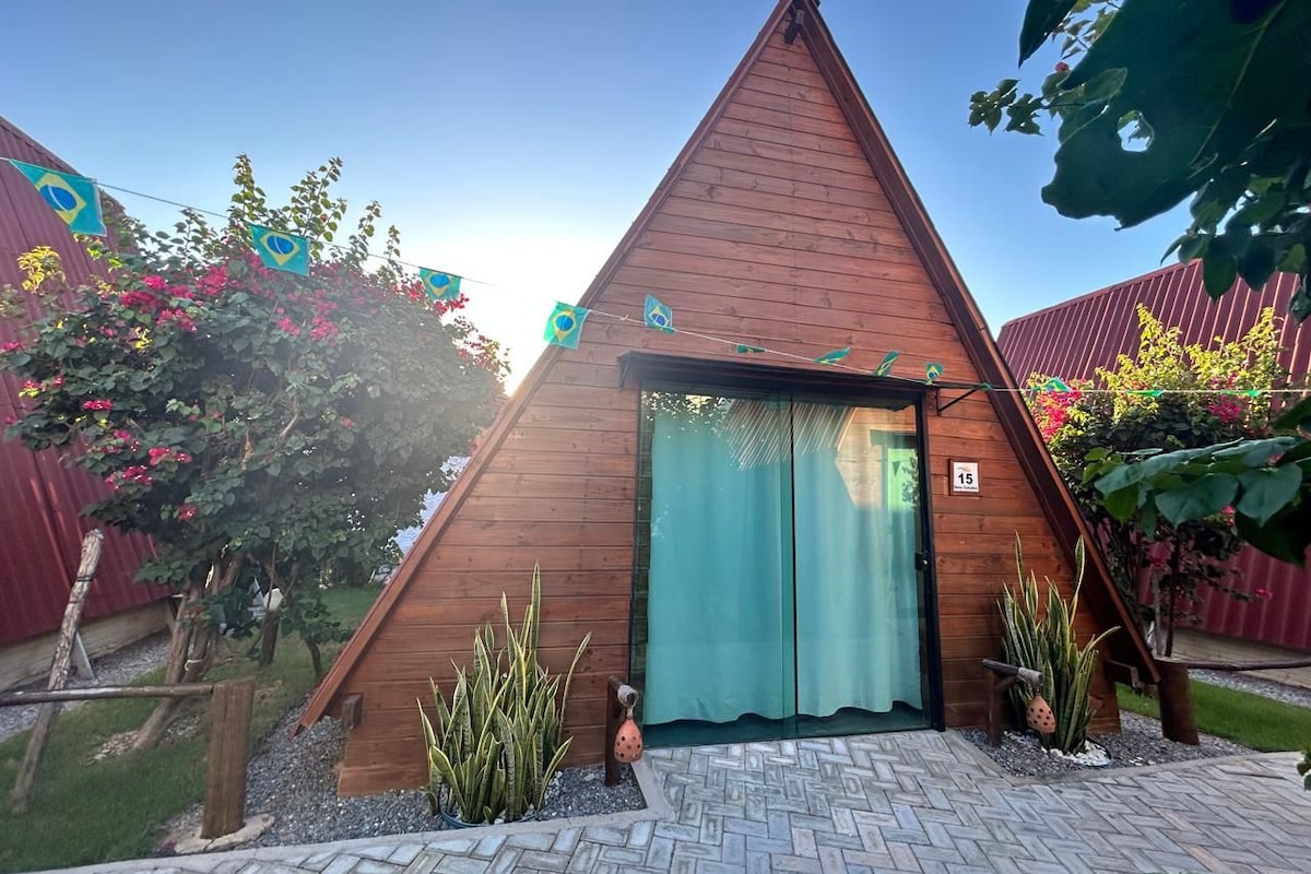 Superior Chalet, Bathtub Grab Bars | Free WiFi, bed sheets