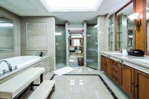 ห้องน้ำ