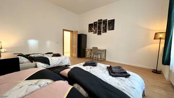 2 Schlafzimmer, Bügeleisen/Bügelbrett, WLAN, Bettwäsche