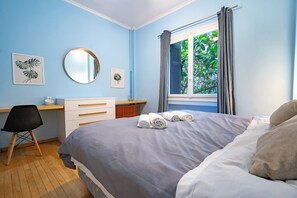 1 habitación, wifi y ropa de cama