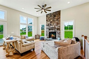 Smart TV, fireplace, video games, offices