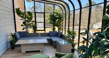 3BR House with Patio + Sunroom + Grill