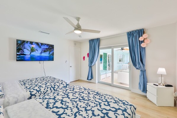 3 bedrooms, iron/ironing board, travel cot, free WiFi