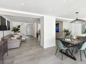 Interior - Global Los Tinos II 32 FP 8706 (San Bartolomé de Tirajana)