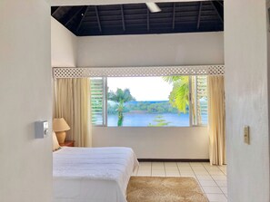 1 bedroom, desk, free WiFi, bed sheets