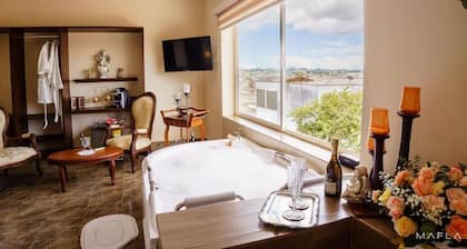 Casa Loma Hotel Boutique