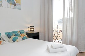2 bedrooms, WiFi, bed sheets