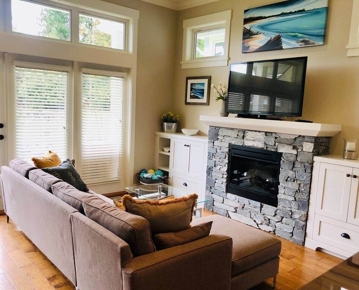 Seaside Villa - Sleeps 7 - Vancouver Island