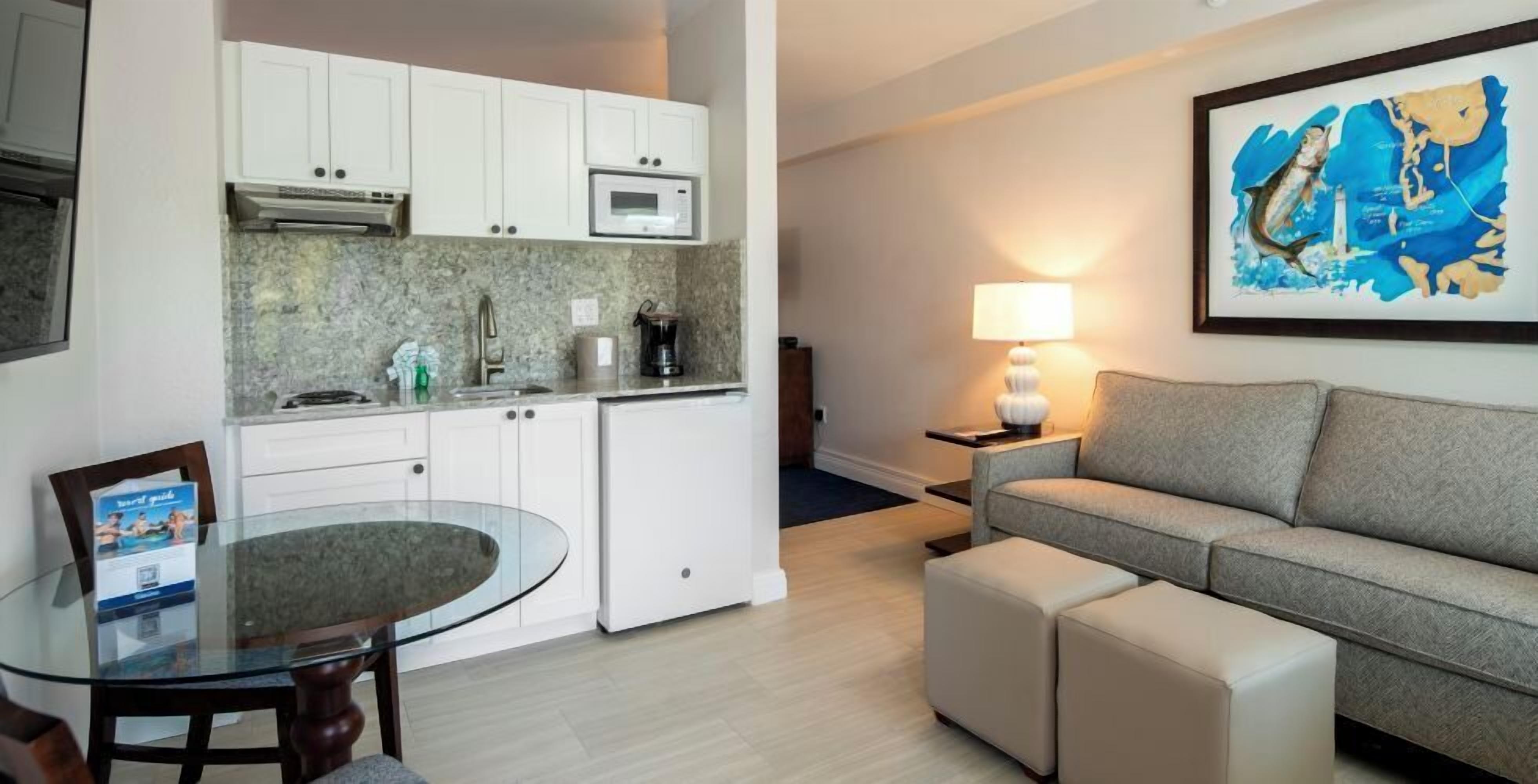 Resort View Studio 2 Queen Beds, 2 Units, Rumfish Beach At Tradewinds - セント・ピート・ビーチ, FL