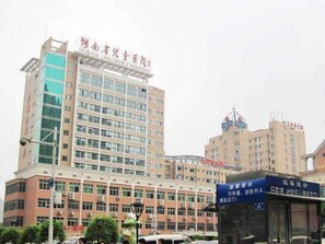 Unclassified image, 5 of 30, button - Changsha Xixigu Hotel (Provincial Children's Hospital Yali Middle School) (Changsha)