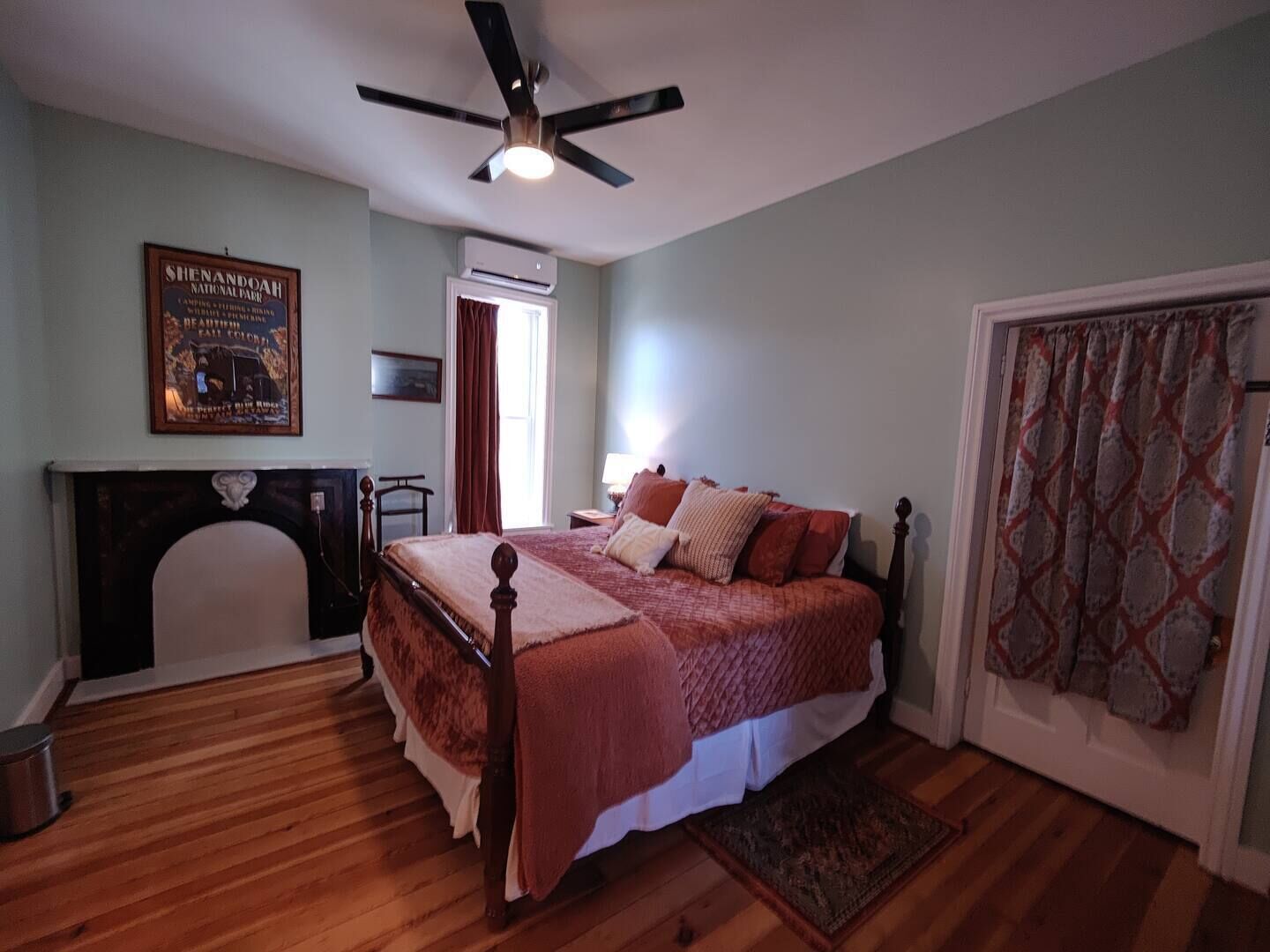 1 bedroom, desk, free WiFi