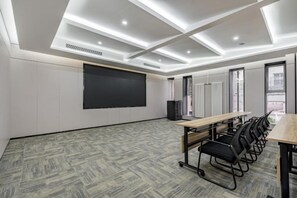 Unclassified image, 3 of 31, button - Starway Hotel (Beijing Beiyuan Lishuiqiao South Subway Station) (Beijing)