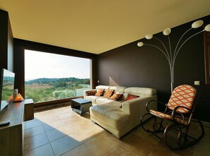 Living area - Ca la Moni Gualta (CT)