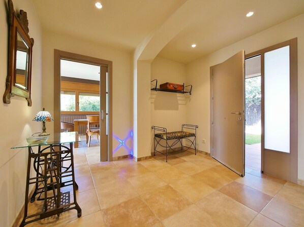 Interior - Ca la Moni Gualta (CT)