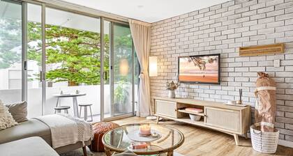 The Botanica - Sun-Kissed & Serene