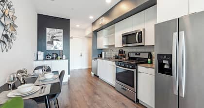 Luxurious 1bd apt in Hollywood w/Free Parking, Pool, Gym