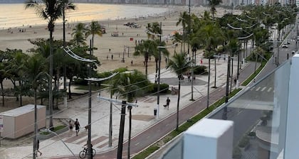 Large 1 bedroom beach apartment 50 meters from the beach.