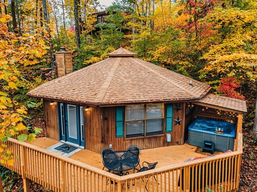 Free Dollywood Tix/Pool/A+Location/DogFriendly