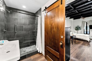 Classic Studio | Bathroom | Shower, hair dryer, towels, soap