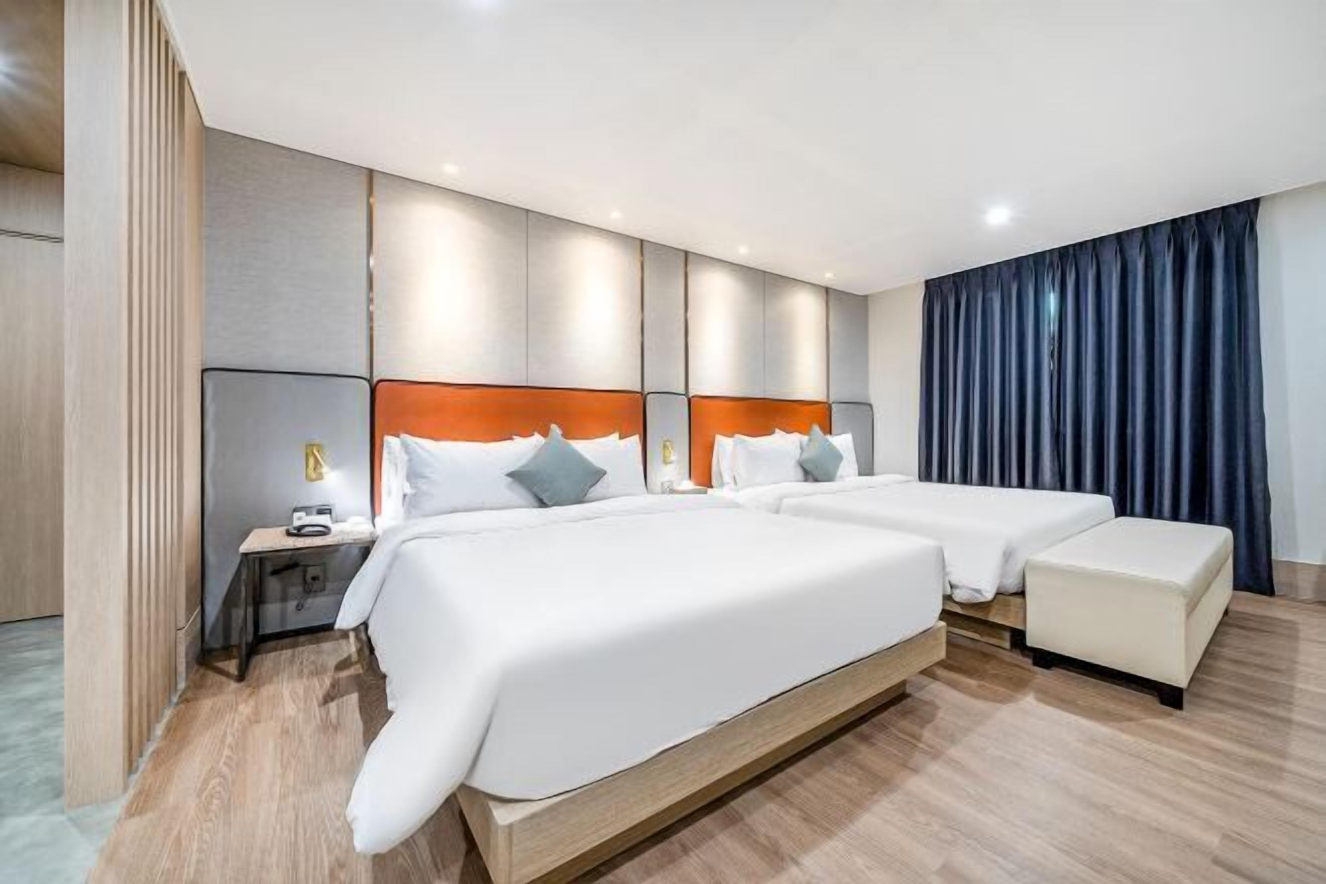 Soundproofing, free WiFi