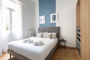 6 slaapkamers, een strijkplank/strijkijzer, gratis wifi, beddengoed
