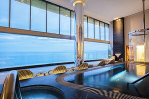 Outdoor pool, a heated pool - Xmas 12/19-26/2026 OCEANFRONT 3-bedroom PH w/wifi in 5 Star Resort in PV (Puerto Vallarta)