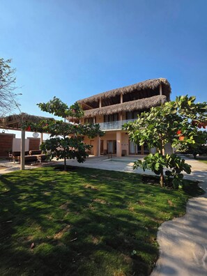 Front of property - Casa Mateo Puerto Escondido (Santa María Colotepec)