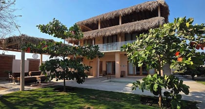Casa Mateo Puerto Escondido