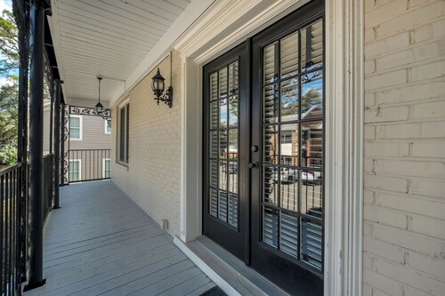 Modern Midtown Retreat