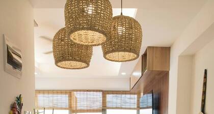 Modern-Filipino Studio, short walk to Ever mall