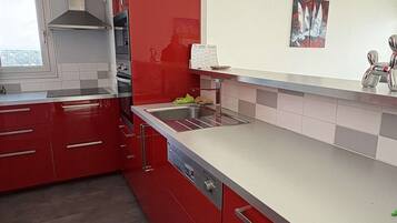 Fridge, microwave, oven, dishwasher