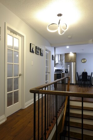 Interior - Spacious 3-Bedroom Apartment|Perfect for Families (Mississauga)