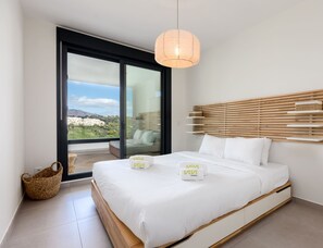 1 bedroom, in-room safe, iron/ironing board, free WiFi