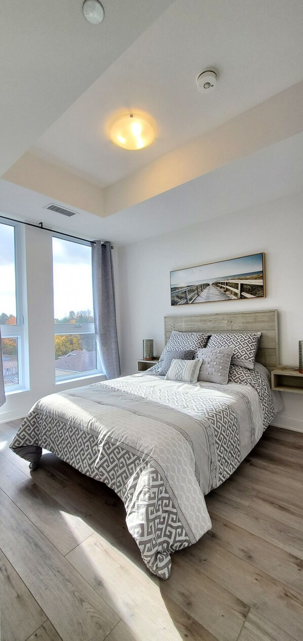 1 habitación, tabla de planchar con plancha, wifi gratis y ropa de cama 