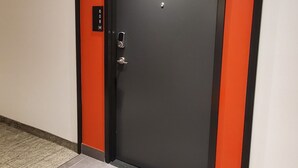 Nicht klassifiziertes Bild, 5 von 13, Schaltfläche