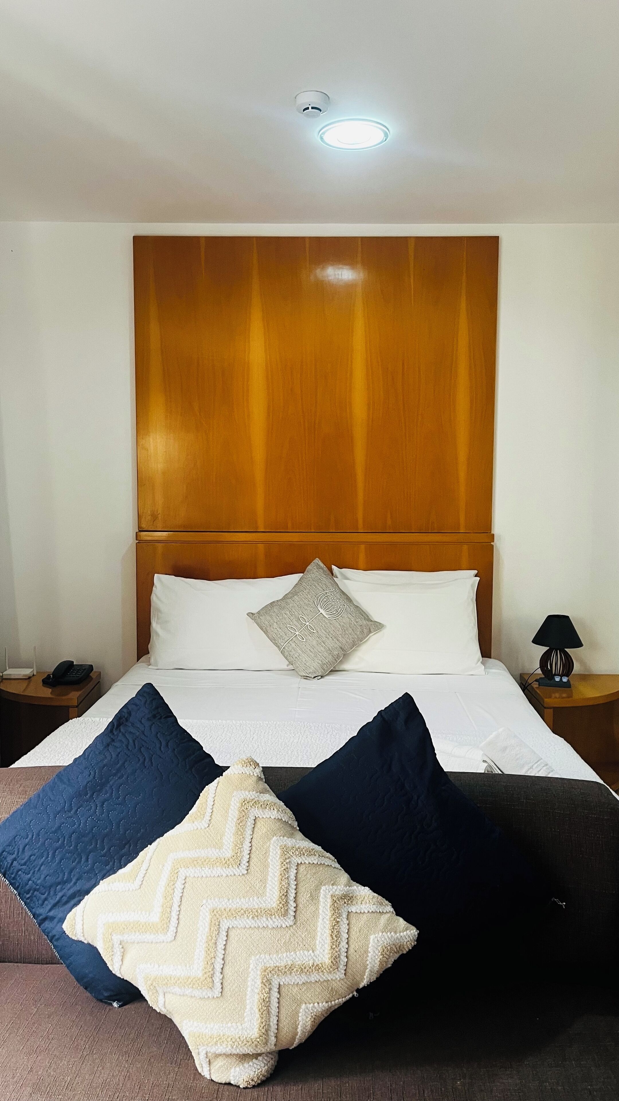 1 quarto, ferros/tábuas de passar roupa, Wi-Fi de cortesia