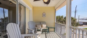 Family & Furry-Friendly Escape 401 | 3BR Pet Friendly Beach Home w/ King Suite & Patio