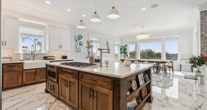 8 Sea Front, Oceanfront Estate, Pool, Huge Game Room, Elevator